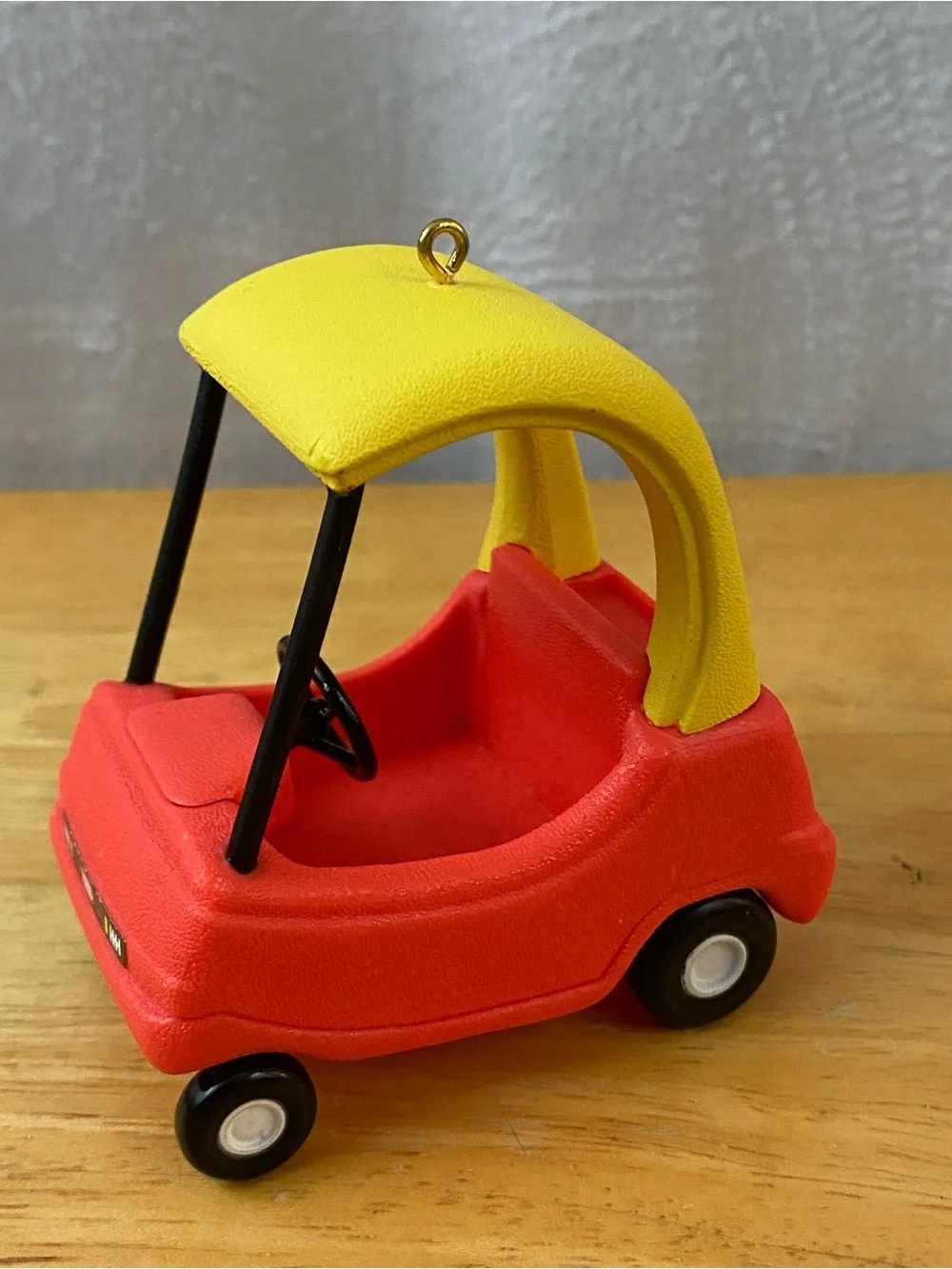 2013 Hallmark Little Tikes Cozy Coupe Ornament
